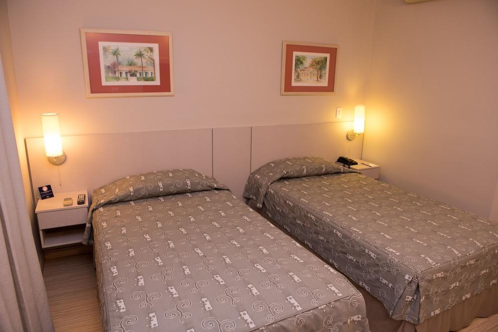 Gandini Hotel
